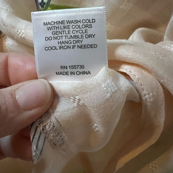 Jane + Delancey postage stamp pale pink short sleeve blouse medium - Picture 8 of 9